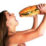 zena je obrovsky sendvic